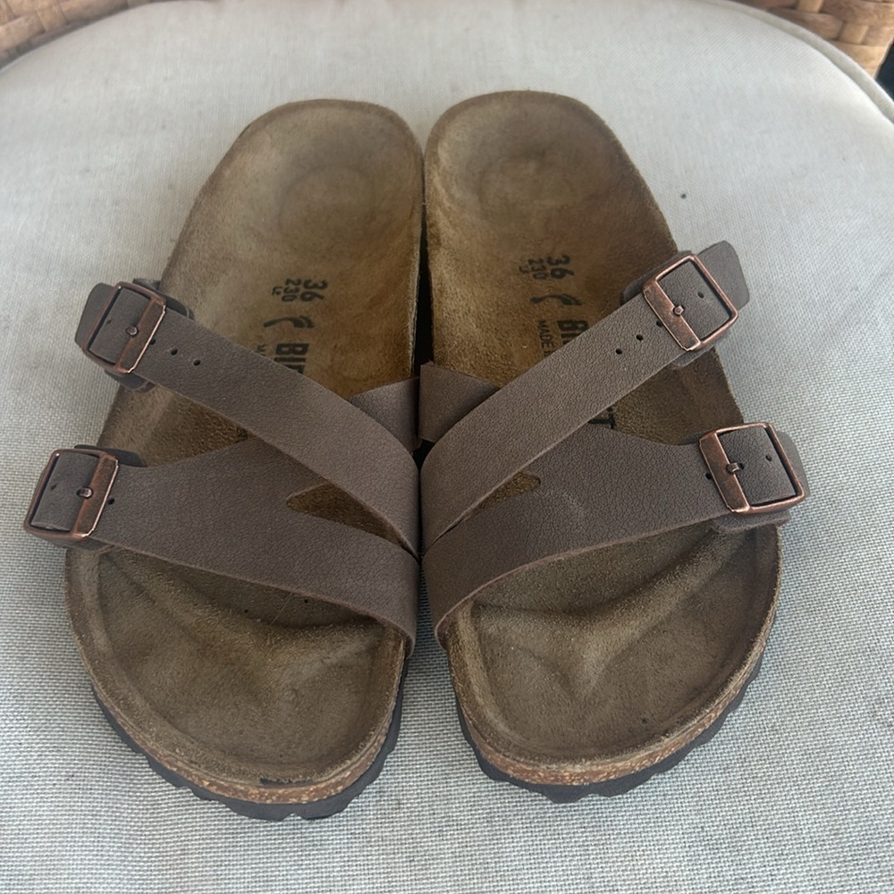 Birkenstock - Yao balance mocha sandals - Picture 2 of 5